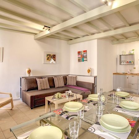 Three Bedroom Apartment Campo Dei Fiori Ρώμη Εξωτερικό φωτογραφία